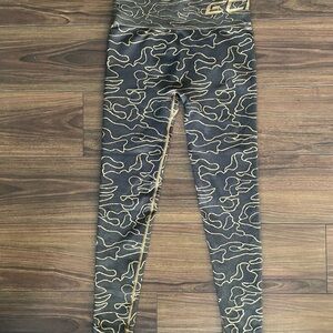ECHT High-Waisted Leggings - Camo Print (Black/Tan)